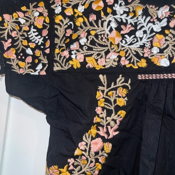 Madewell Top Womens XS Black Embroidered Floral Boho Short Sleeve Blouse Shirt - Picture 3 of 7